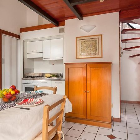 Residenza Villa Lidia Riccione Buitenkant foto